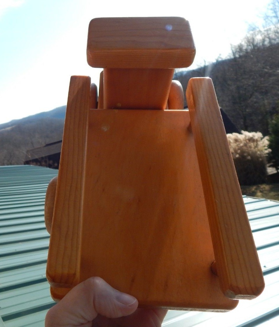 Vntg Handmade Folk Art Toy Truck Wooden Large Pull Push Rolls Rubber Auburn Pig