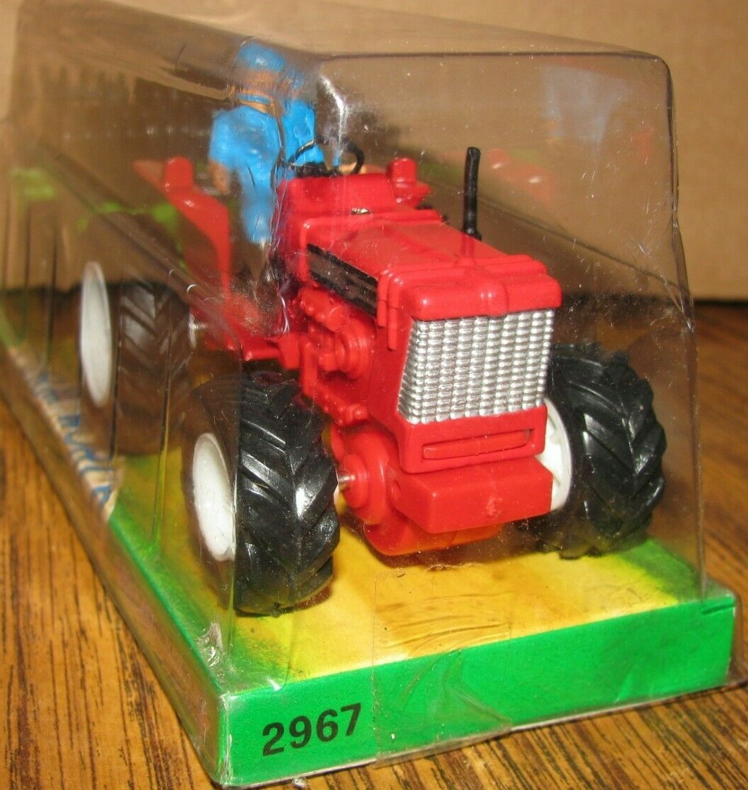 Boley Farm World Red Die Cast Friction Power Tractor &Green Disc Harrow Toy 1999