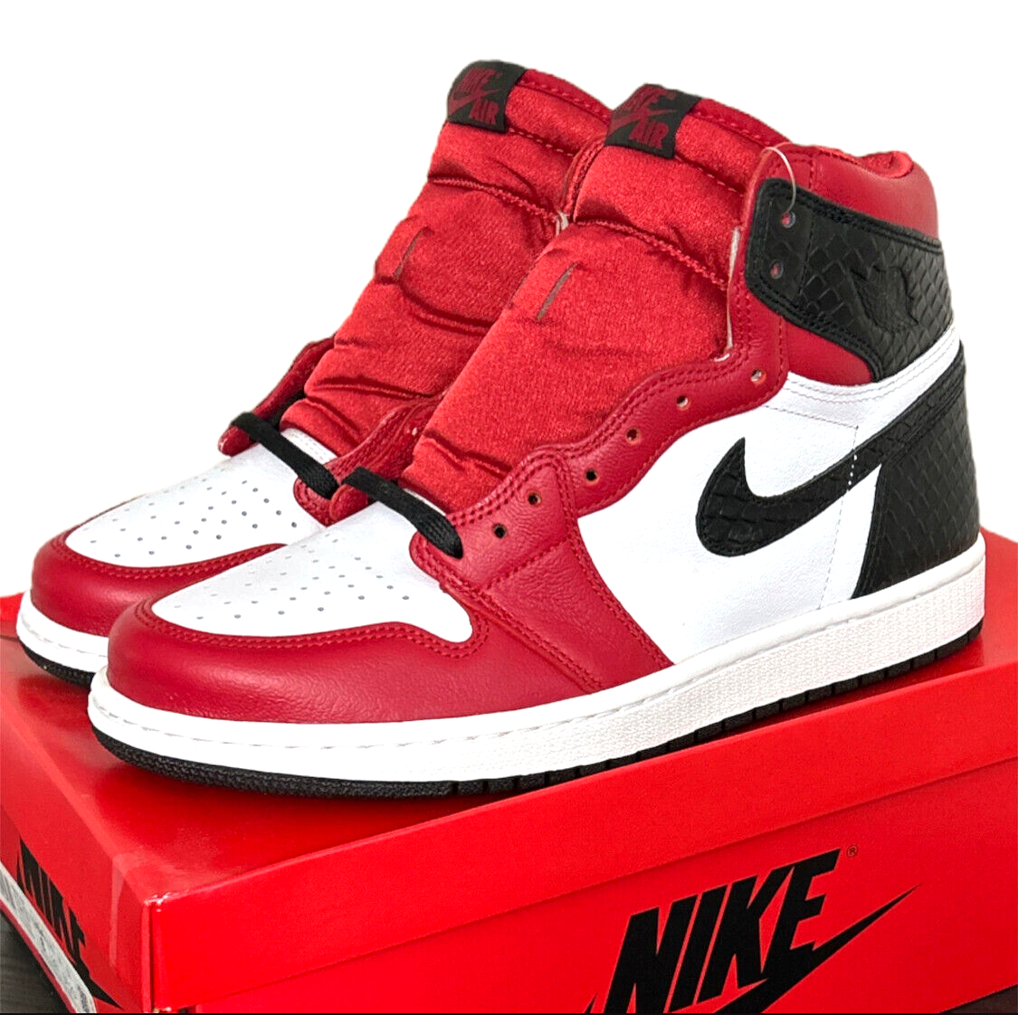 Pre-owned Jordan Wmns Air  1 High Og Chicago Snake Skin Satin Red