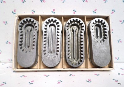 SINGER Templates for Buttonholers  #160506 and #160743