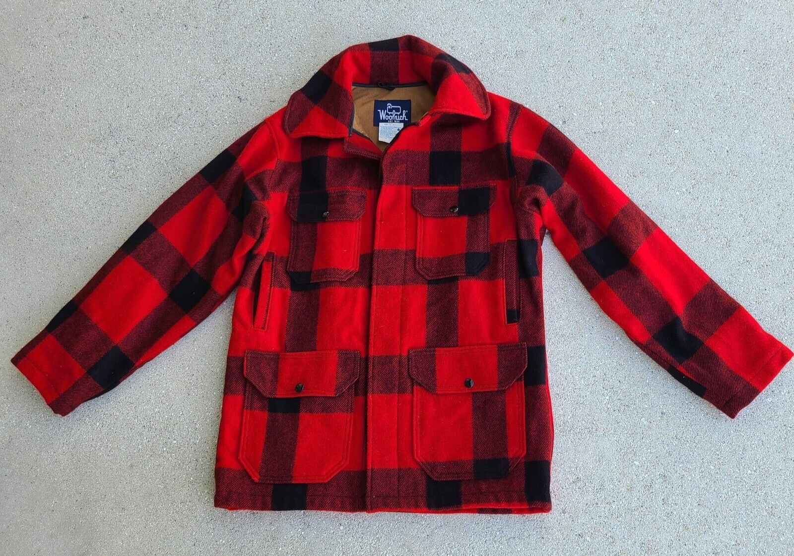 Woolrich Men's Hunting Mackinaw Jacket 505 Buffalo Plaid Size 42 Vintage USA