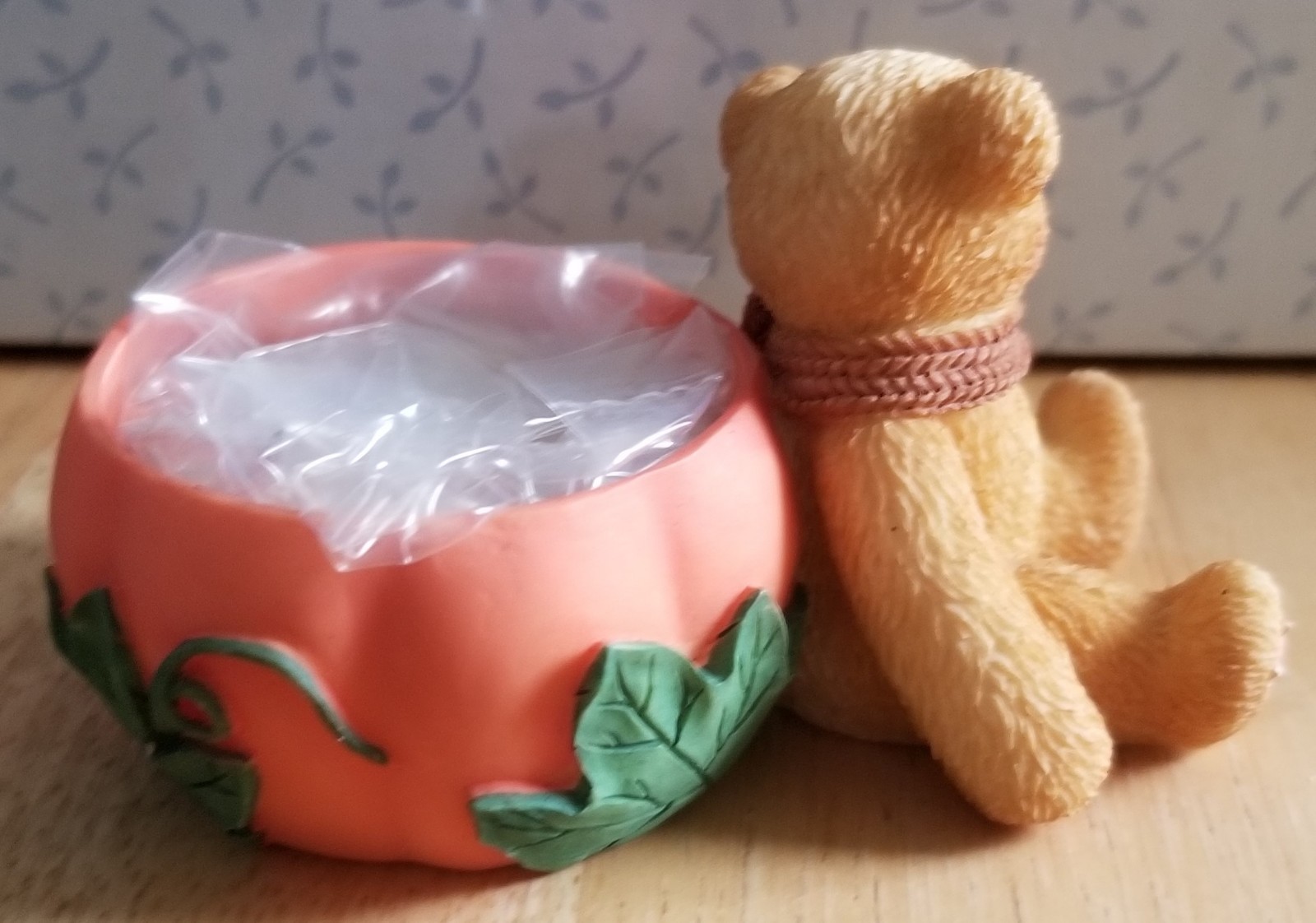 NEW Cherished Teddies - Bear And Pumpkin Tealight Candle Holder - 470333