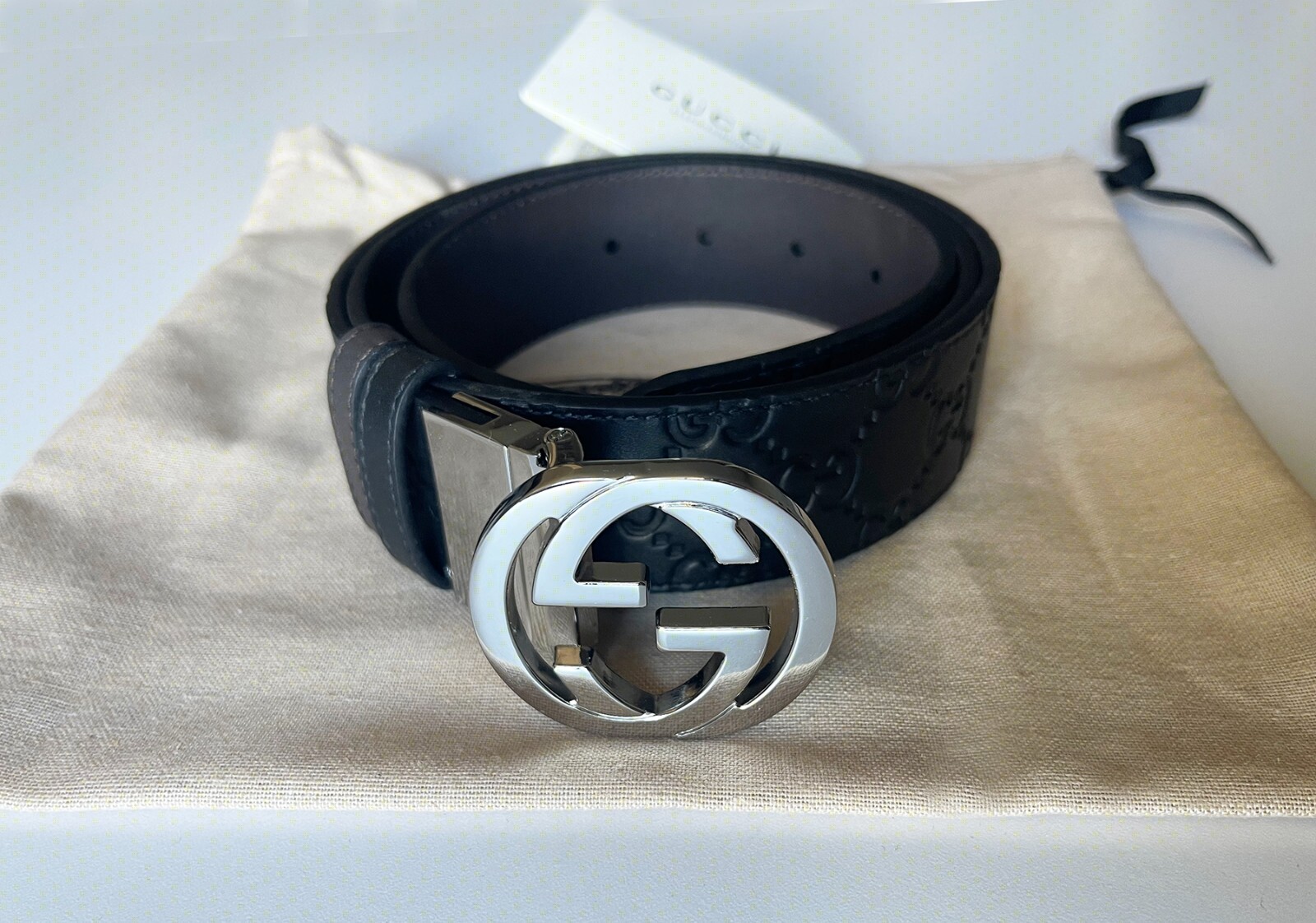 GUCCI Men's GG Logo Leather Belt Black/Brown Reversible Size GUCCI Men's GG Logo Leather Belt Black/Brown Reversible Size