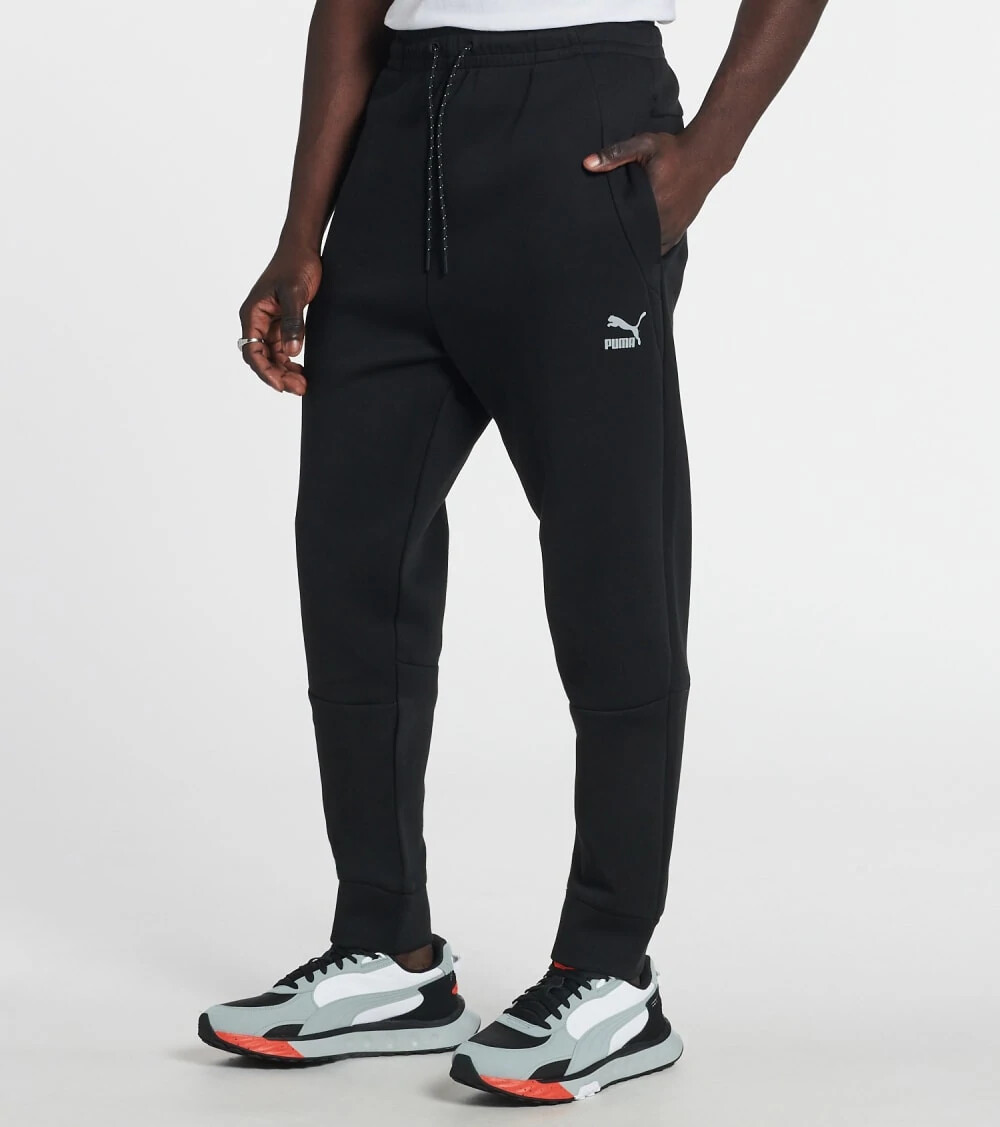 

Черные брюки Puma Classics Tech 53151201001, Черный