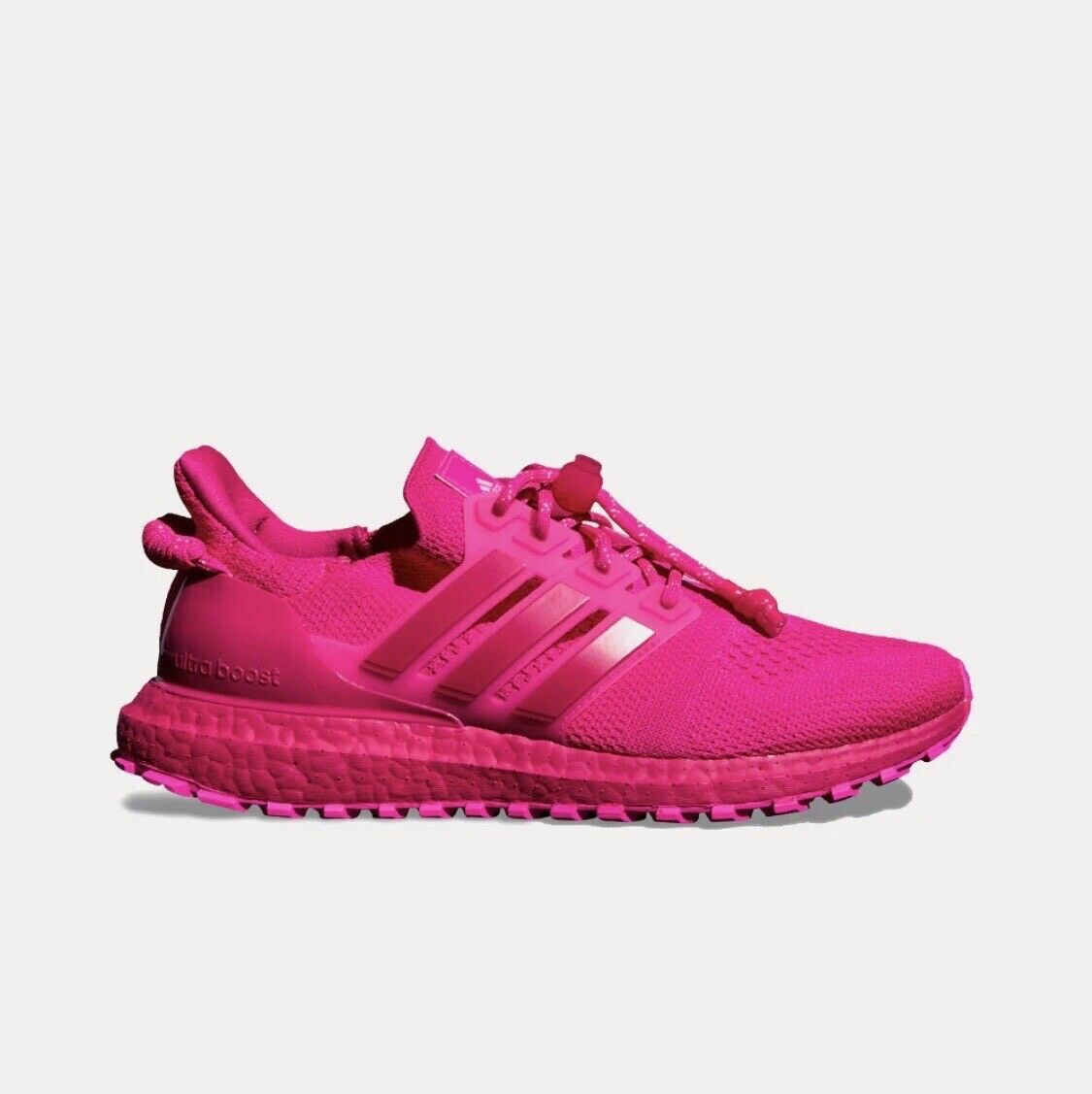 adidas × IVY PARK ULTRABOOST グリーン & ピンク Beyoncé and Adidas' Valentine's Day Ivy Park sneaker is