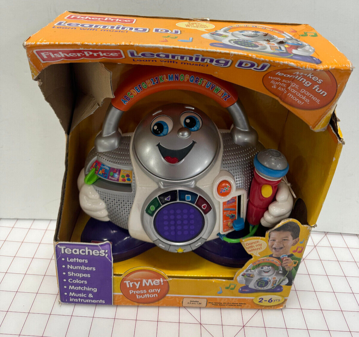 Fisher Price Talking Fun 2 Learn DJ Music Boom Box ABC
