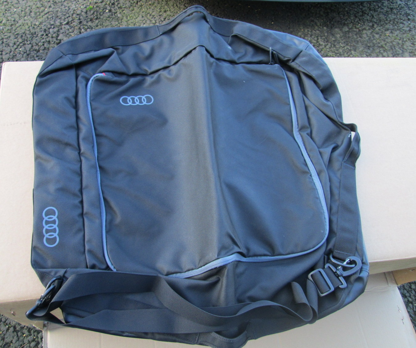 GENUINE AUDI ACCESSSORY ROOF BOX STORAGE BAG LARGE 000071154B