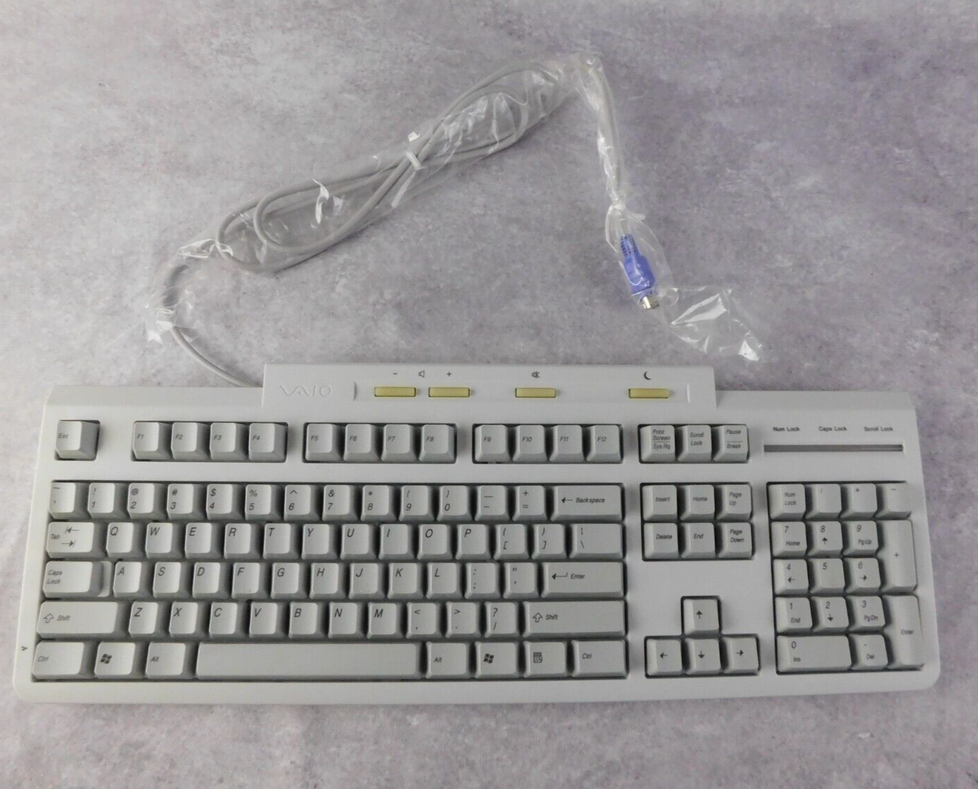 Sony Vaio PCVA-KB4P/U PS/2 Wired Computer Keyboard