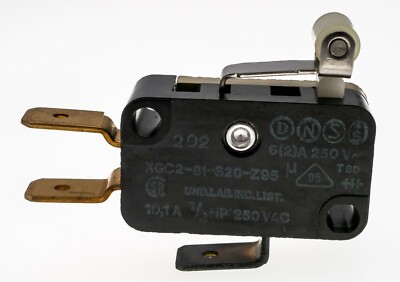 SAIA Miltac XGC2-81-S20-Z95 0.8N Roller Lever Snap Limit Switch 10A/250VAC, NOS