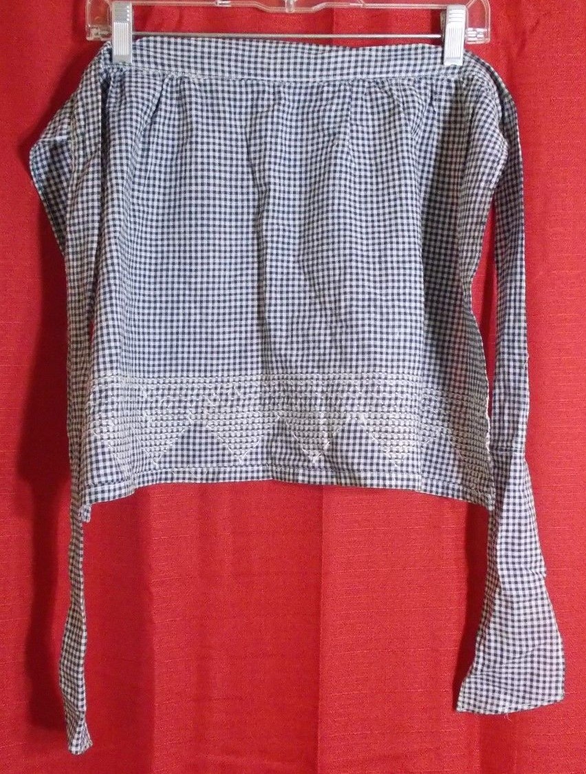 Handmade Blue & White Gingham Apron with Cross Stitch across the Bottom ~ EUC!