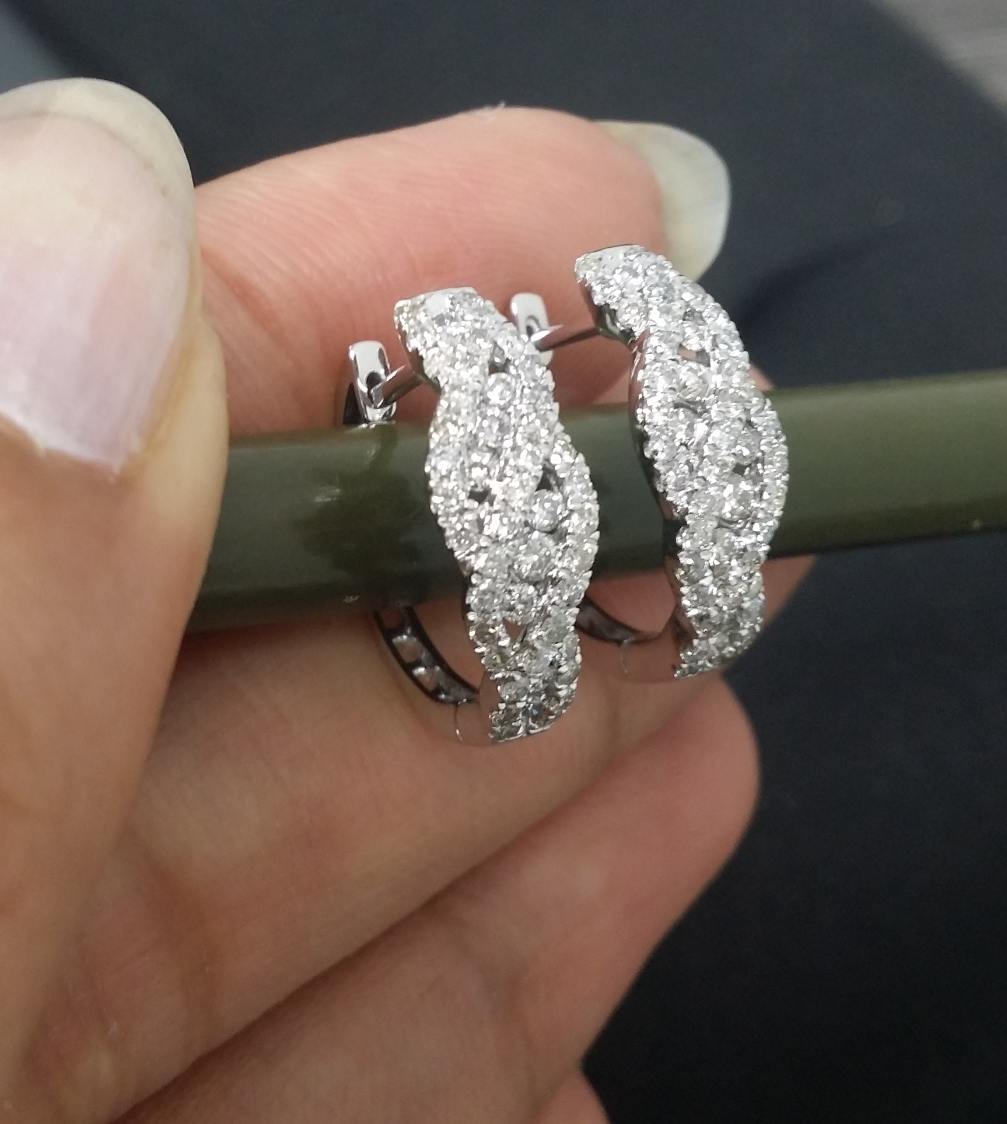 Pre-owned Handmade Deal 0.90 Carat Natural Round Diamonds Hoops Huggies Earrings In 14k Gold 15mm In White