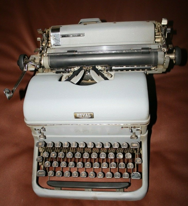 1941 Royal KMM on the Typewriter Database