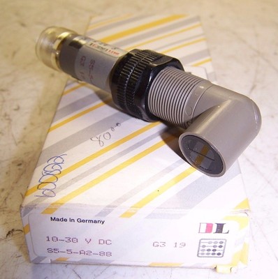 NEW DATALOGIC S5-5-A2-88 PHOTOELECTRIC SENSOR 10-30 VDC 150mA 4 PIN MALE PNP OUT