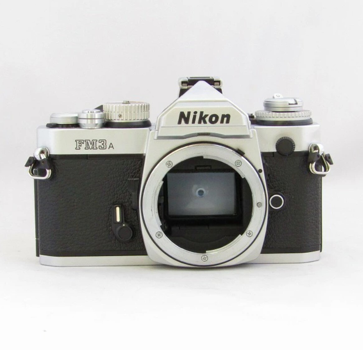 Nikon FM3A シルバー Nikon FM3A Silver 35mm SLR Film Camera Body From JAPAN #006