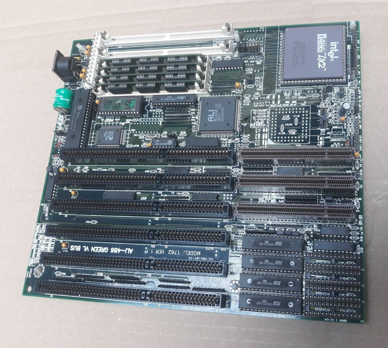 Vintage ALI-486 GREEN Model 1762 REV-1.1 Socket 3, 80486DX2