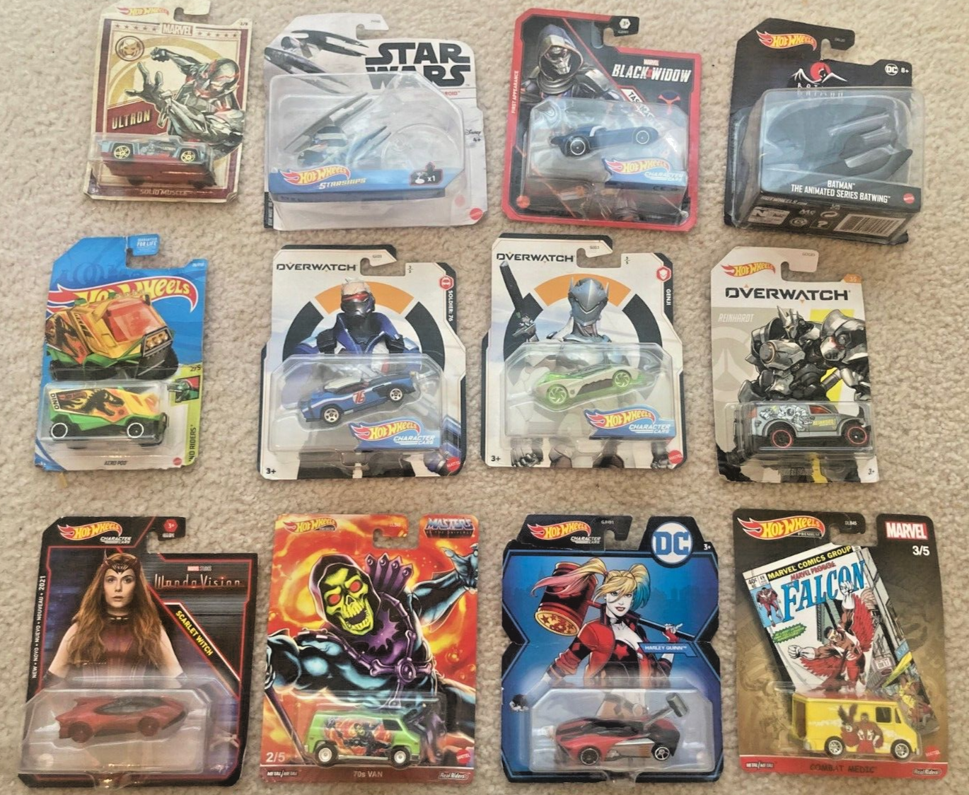 Lot Of 12 Unopened Character Hot Wheels Including Star Wars 