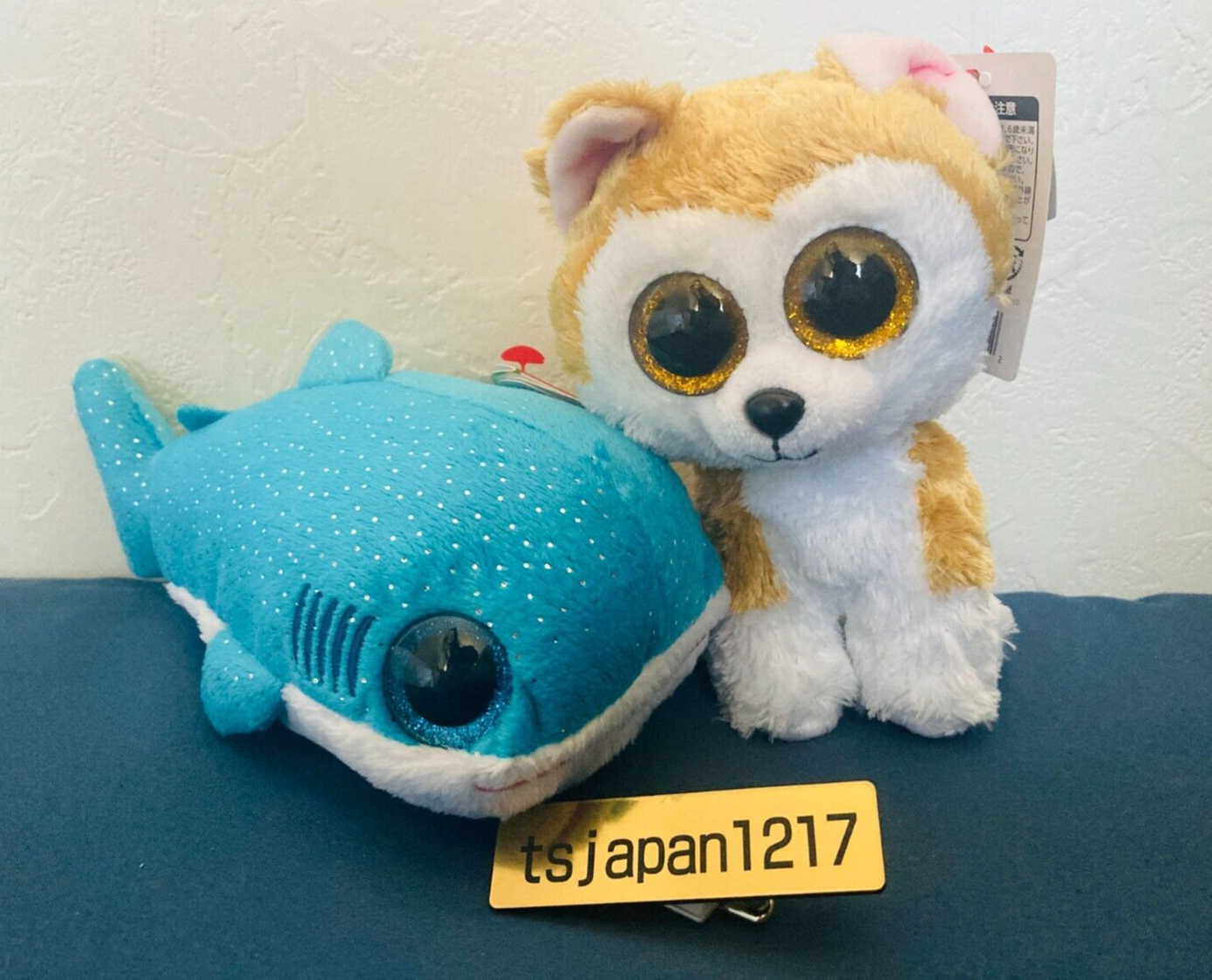 Ty Beanie Boo's Loy Akita dog and Asuka whale shark Set