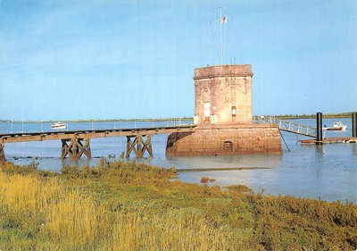 17 SAINT NAZAIRE SUR CHARENTE LA FONTAINE ROYALE