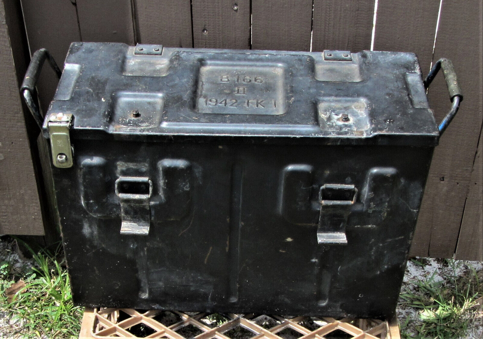 WW2 Ammo Box B166 II 1942 FK 1 | eBay WW2 Ammo Box B166 II 1942 FK 1 | eBay