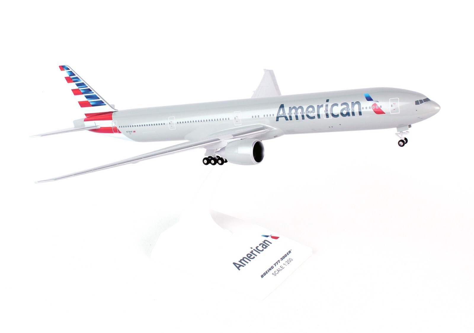 BOEING  777-300 ER模型　1/200 Boeing 777 (777-300, 777-300ER) American Airlines 1/200