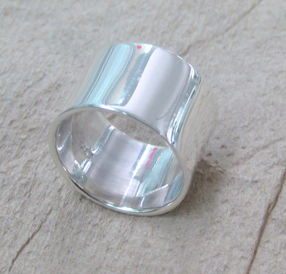 シルバー　925 純銀　色々　83g SOLID & THICK 925 STERLING SILVER PLAIN 13.5mm POLISH SHINY