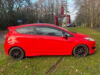 FORD FIESTA 1.0 T EcoBoost Zetec S Red Manual Petrol 2013