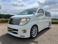 NISSAN ELGRAND 3.5 HIGHWAY STAR URBAN * AUTOMATIC * ONLY 16000 MILES *