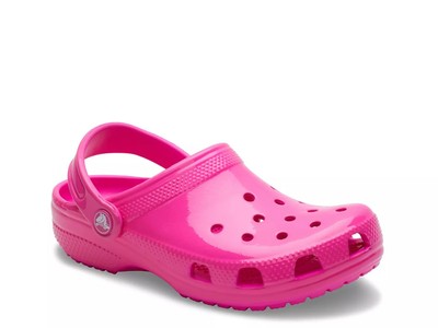 Женские босоножки Crocs Classic с неоновым хайлайтером Clog