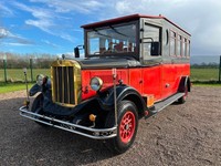 FORD ASQUITH VINTAGE WEDDING BUS * 9 SEATER * ONLY 9000 MILES FROM NEW *STUNNING
