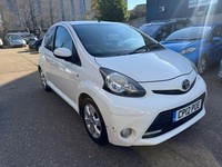 TOYOTA AYGO 1.0 VVT-i Fire 2012
