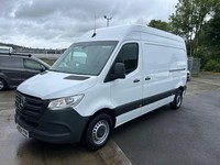 MERCEDES-BENZ SPRINTER 2.0 315 CDI L2H2 MWB Medium Roof Premium Air Con White Ma