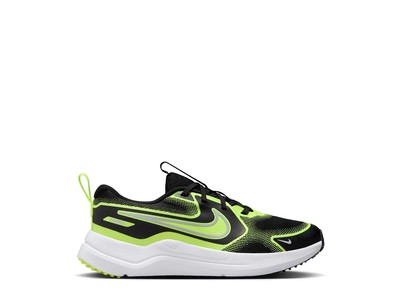 Boys Athleisure Nike Cosmic Runner Sneaker