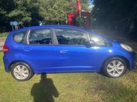 HONDA JAZZ 1.4 i-VTEC ES Blue Auto Petrol 2012