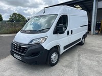 VAUXHALL MOVANO 2.2 CDTi 3500 L2H2 MWB MEDIUM ROOF BiTurbo Prime AIR CON White M