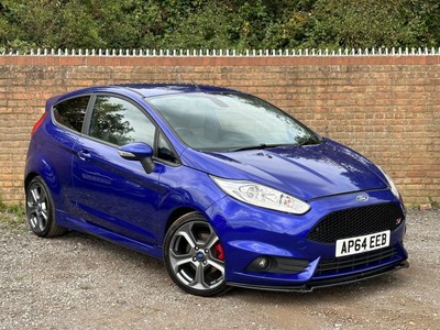 FORD FIESTA 1.6T EcoBoost ST-3 Hatchback, 8 Ford Stamps, Modified Exhaust !!!