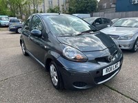 TOYOTA AYGO 1.0 VVT-i Go 2011