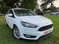 FORD FOCUS 1.0 T EcoBoost Zetec 2015