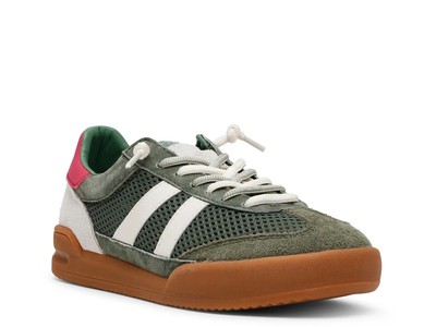 Womans Fashion Sneakers Steve Madden Verdict Sneaker