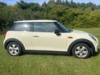 MINI HATCH 1.2 One 3-Door Hatch White Manual Petrol 2015