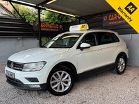 VOLKSWAGEN TIGUAN 2.0 TDI BlueMotion Tech SE Navigation White Manual Diesel 2016