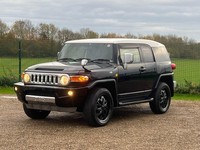 2011 Toyota FJ CRUISER 4.0 V6 RHD FJ40 * COLOUR PACKAGE * DAD ACCESSORIES * MODE