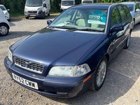 VOLVO V40 SE 2002