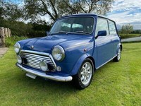 ROVER MINI COOPER 40TH ANNIVERSARY EDITION IN ISLAND BLUE AUTO ONLY 18000 MILES