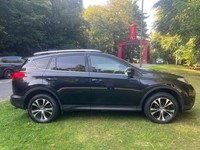 TOYOTA RAV4 2.2 D-4D Invincible Black Manual Diesel 2015