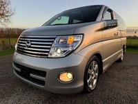 NISSAN ELGRAND 3.5 HIGHWAY STAR 4X4 AUTOMATIC * HALF LEATHER * ONLY 8511 MILES !