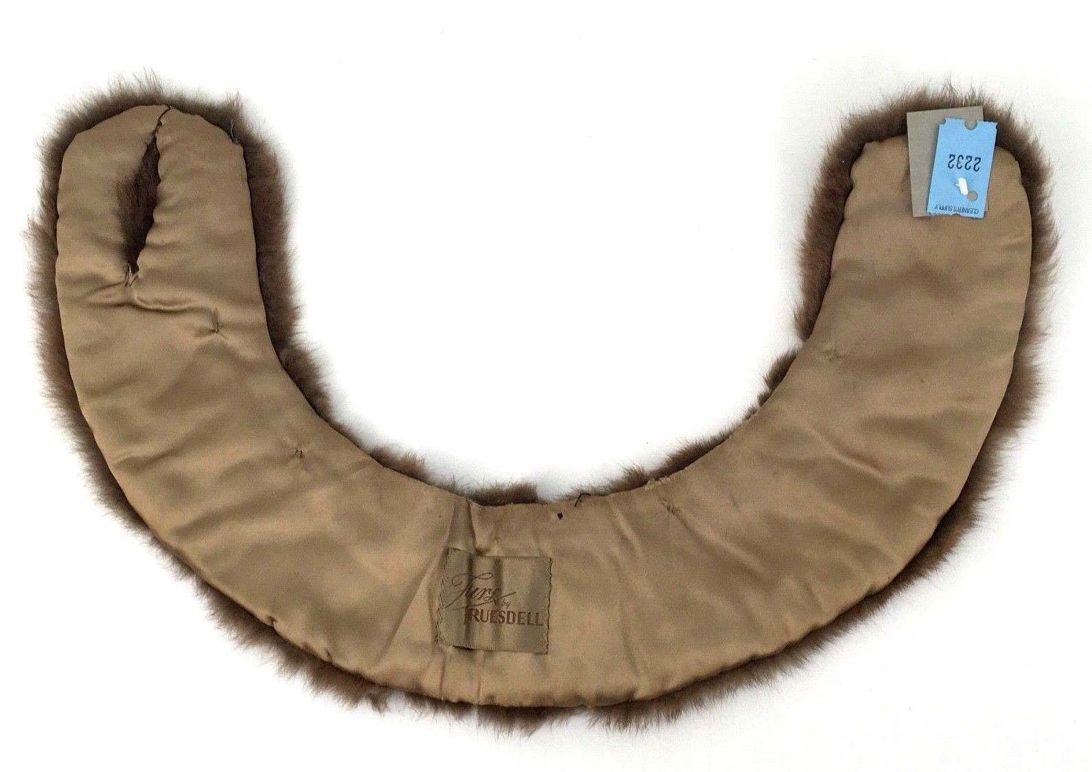 Beautiful Vintage Fur Collar With A Great Button Soft Brown Animal Fur 4