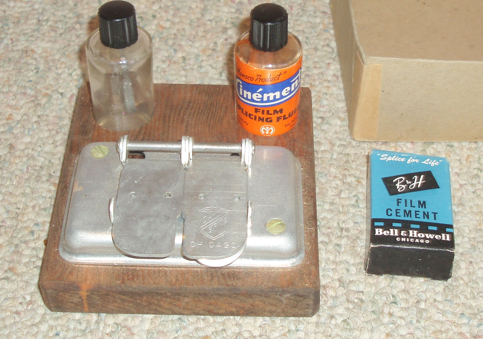 Vintage DA-BRITE Film Splicer , 8 and 16mm silent or Sound