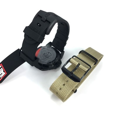 Pre-owned Luminox Men's  Navy Seal Foundation Diver's 45mm Military Watch 3251.cbnsf.set