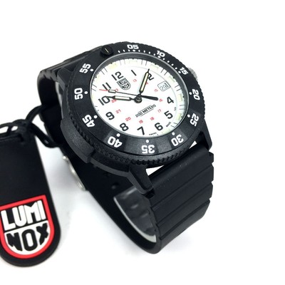 Pre-owned Luminox Men's  Original Navy Seal Evo Military Watch Xs.3007.evo.s
