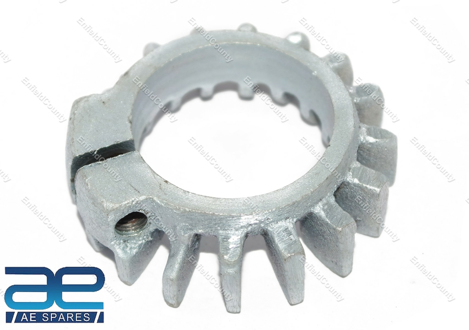 For Triumph 500 650cc Exhaust Finned Clip Cooling Fin Clamp Push Over 1 3/4"  